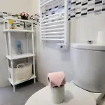 Wehost - Flamingo Nizza